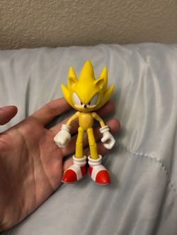 Jakks Pacific Sonic the Hedgehog  Super Sonic 4" 5”  Figure