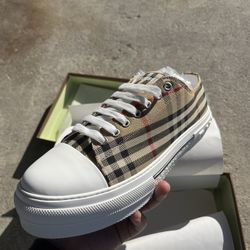 Burberry Men’s Shoes