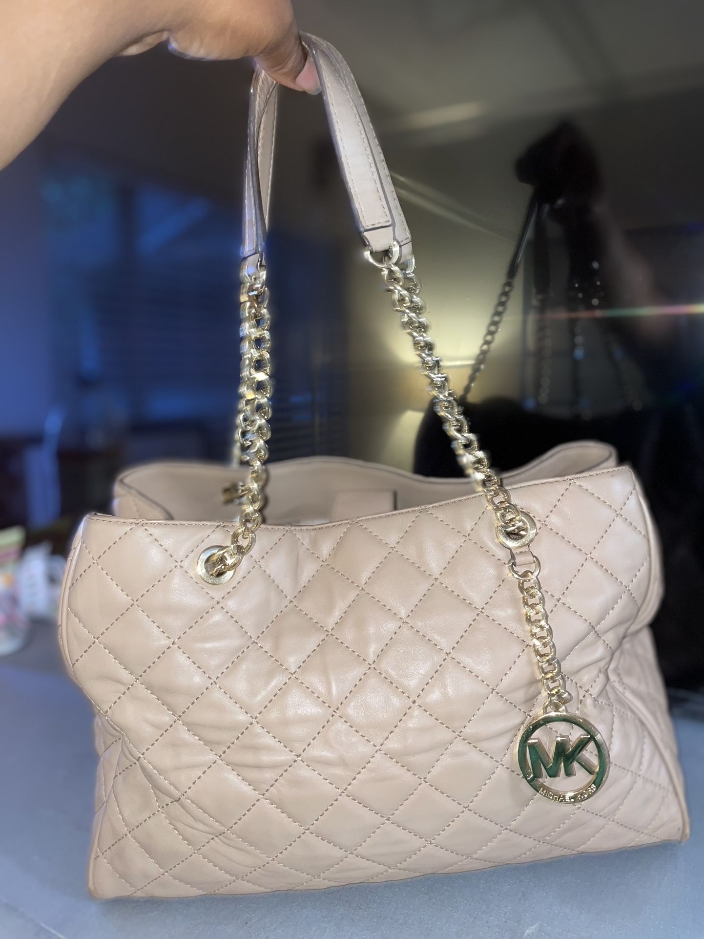 Michael Kors Hand Bag