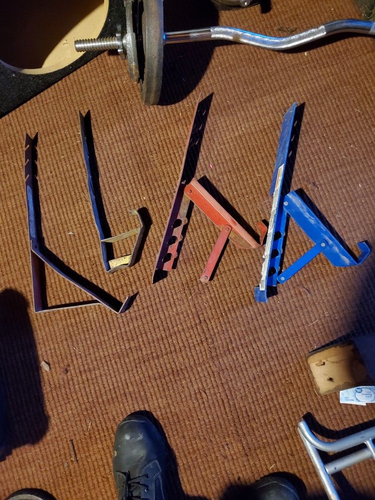Roofing Brackets ....I Have Alot 5$ A Piece
