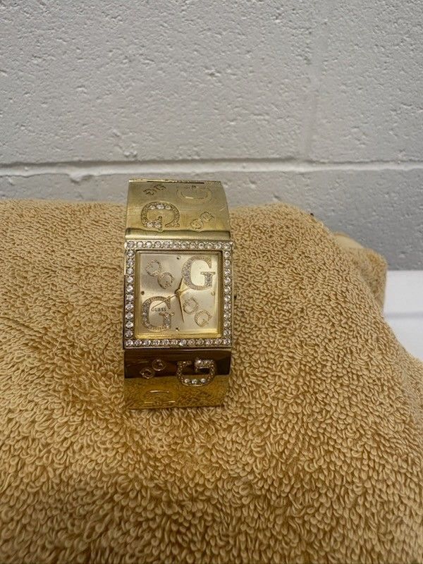 Guess Watch