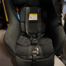 Nuna Rava Car seat 