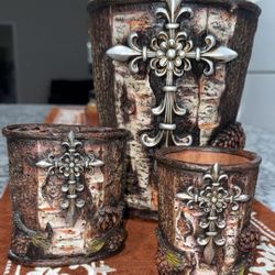 Le Fleur Cross Birch & Pinecones Bathroom Set