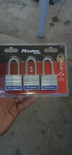 Masterlock 1-1/2" Key Padlocks 3 Pack