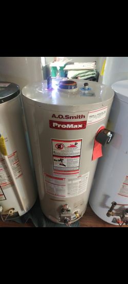 Hot 🔥 water tanks (used referbished) all tanks are tested and comes with a warranty