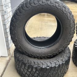 Truck Tires 