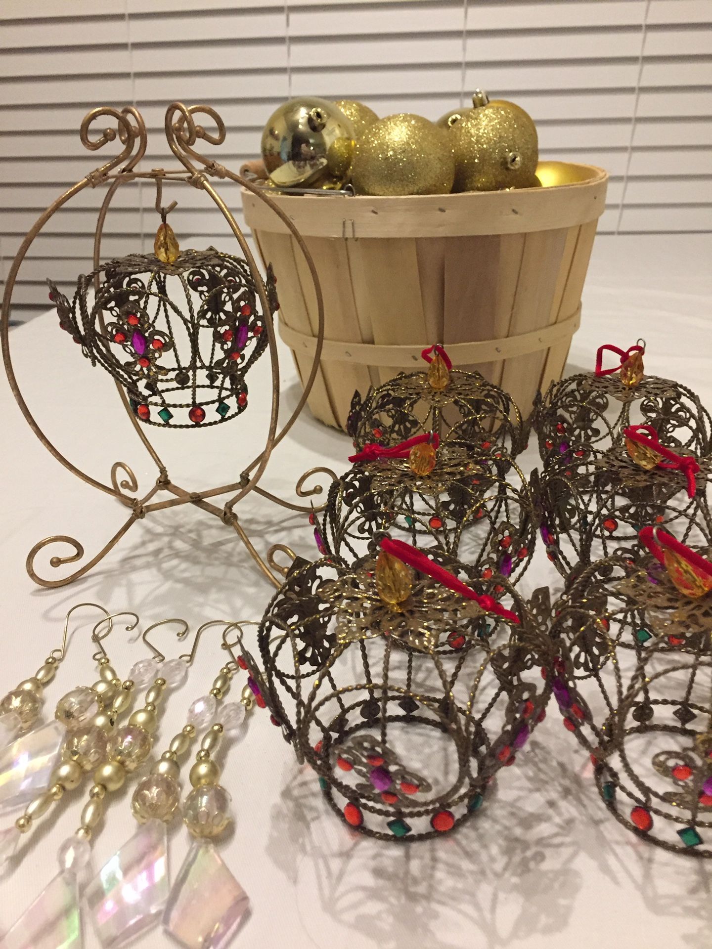 46-Piece Gold and Crown Ornaments