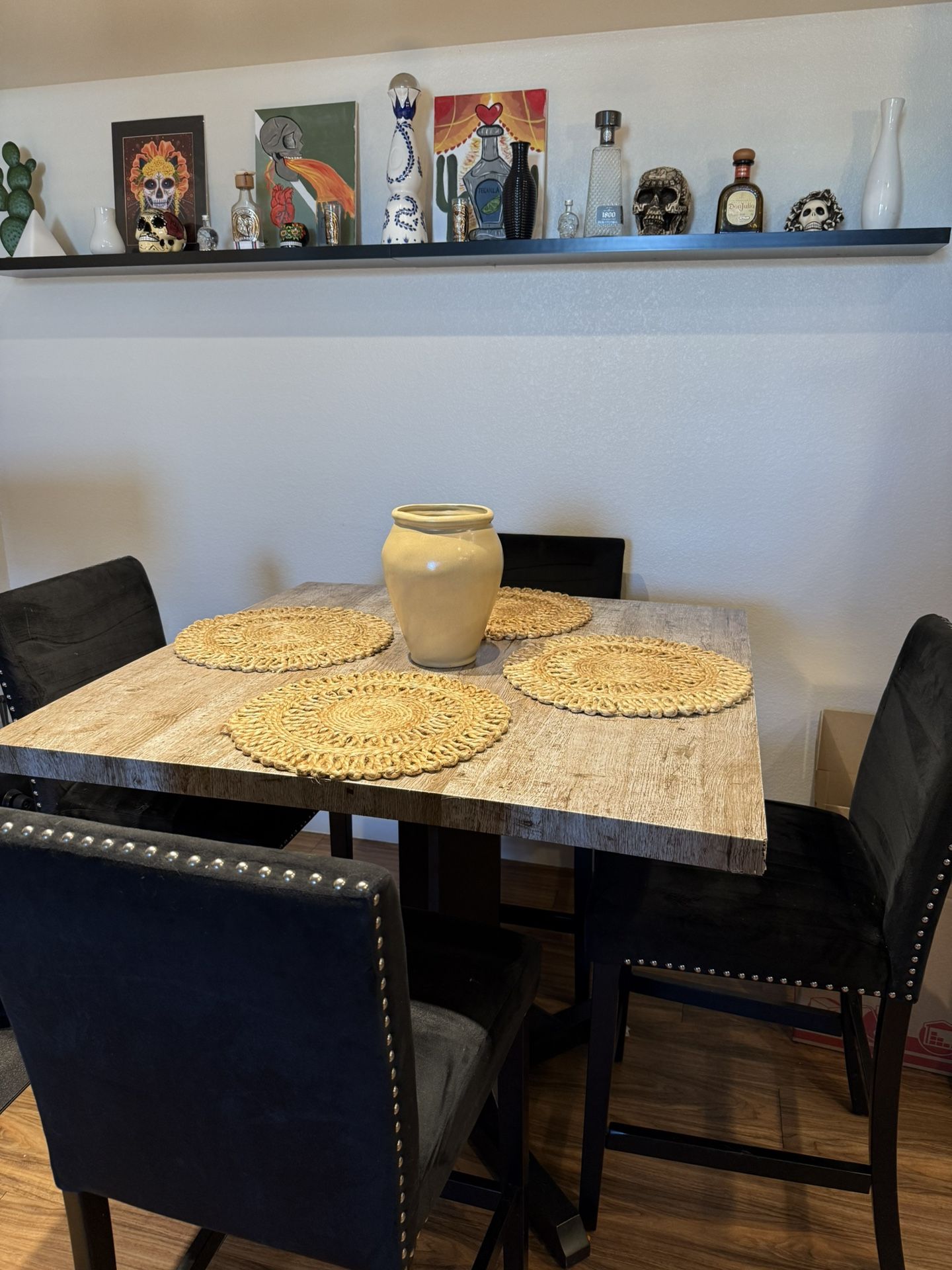 Dining Set /Dining Table 