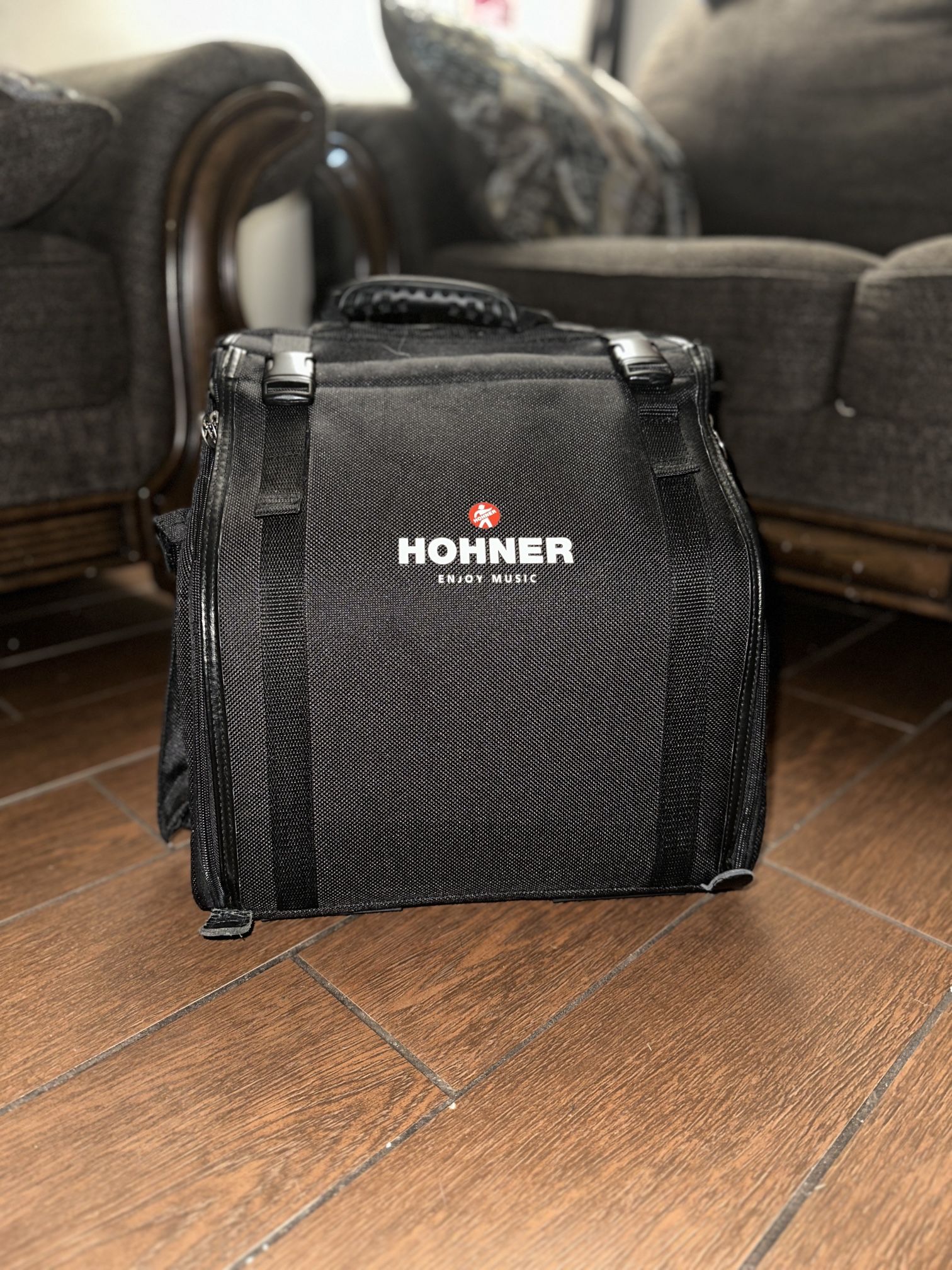 Acordeón Hohner Compadre Toño De GCF (SOL, DO, FA