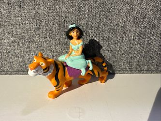VTG Vintage Disney Aladdin Jasmine on Tiger Burger King Kids Meal PVC Toy Figure