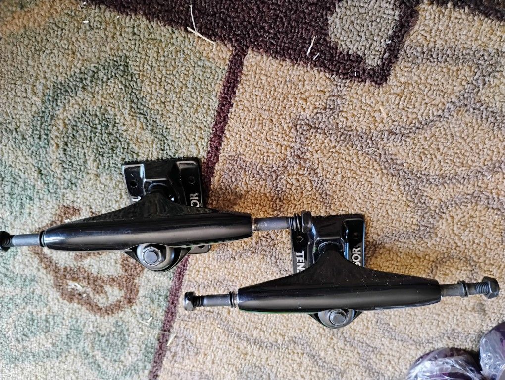 Tensor Skateboard Trucks