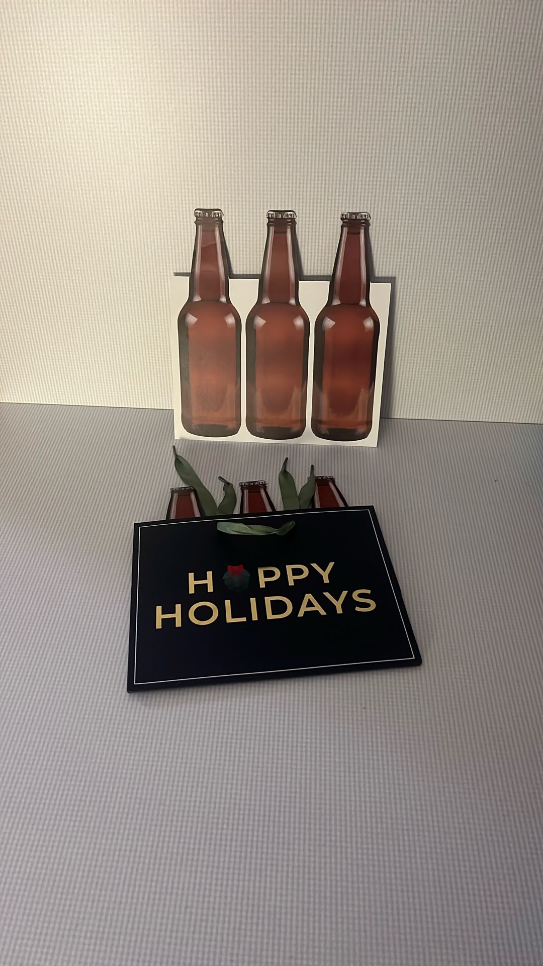 6 Pack HOLIDAY Christmas Bottle Holder (2 gift bags)