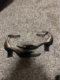 Women’s kitten heels