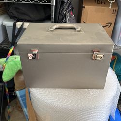 LARGE JEWLERY BOX