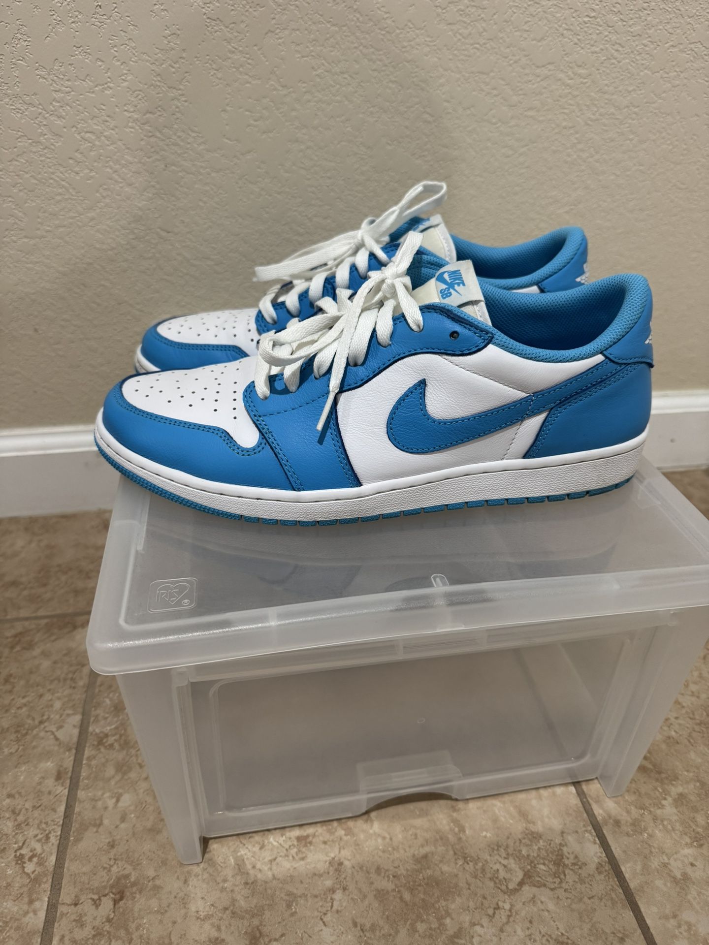 Jordan 1 Retro SB