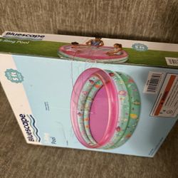 3 Ring Pool