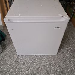 Haier Mini Fridge 15inch X 15inch