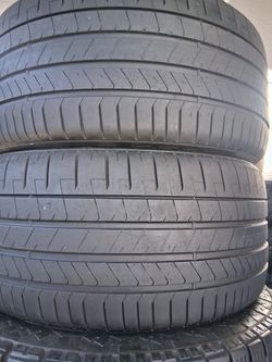 2 used Tires 315/35r21 pirelli 💸free Installation and balance ‼️