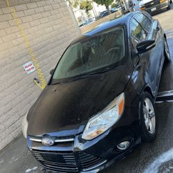 2013 Ford Focus Hatchback 