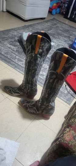 Camouflage cowboy Boots Women Size 11