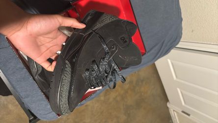 Black cat jordan 3s