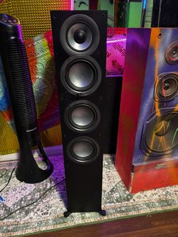 Elac UniFi 2.0 Tower Speaker. (one Speaker, Not A Pair)