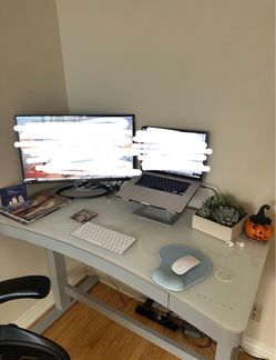 Tresanti Electric Standing Desk with Touchscreen & Wireless Charging