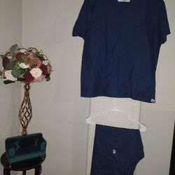 Estoy Vendiendo Trajes De Doctora