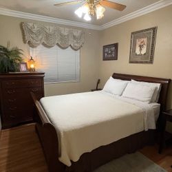 Real Wood Queen Bed Set