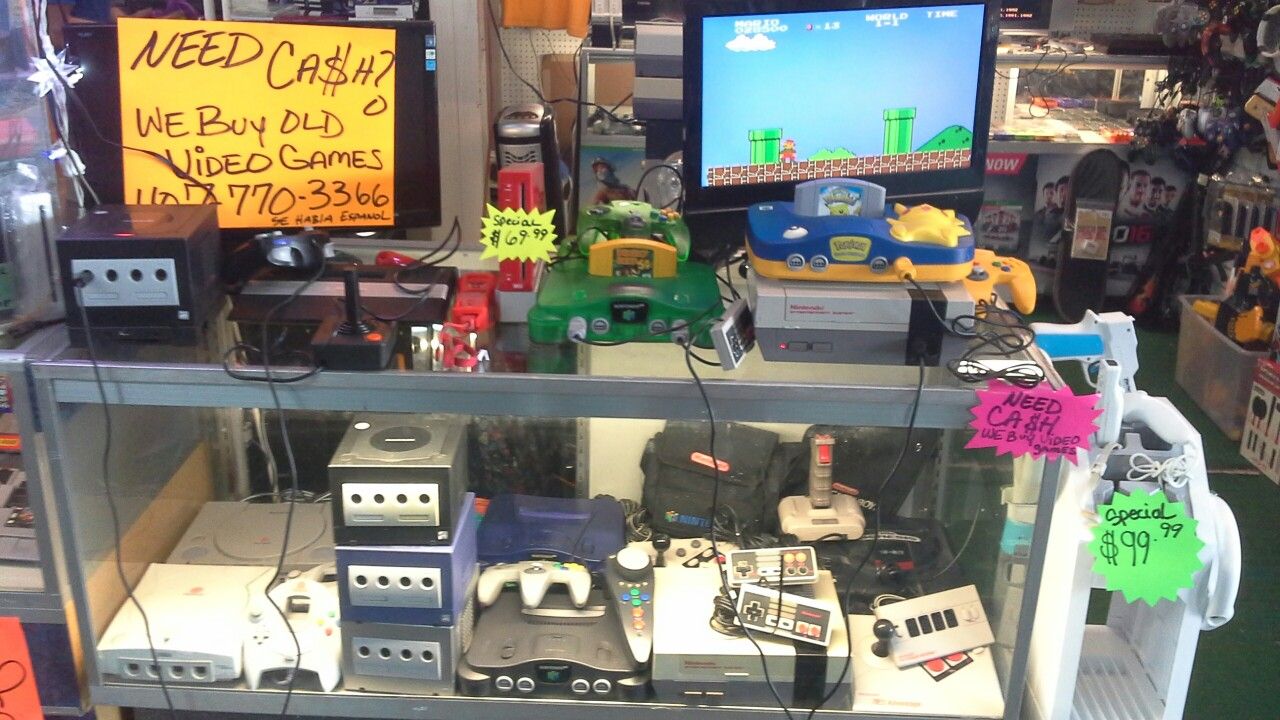 RETRO CITY VIDEO GAMES (192 FLEA MARKET IN KISSIMMEE )