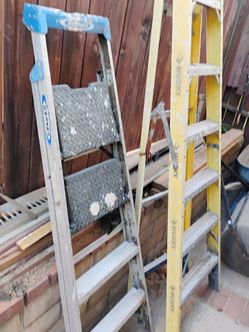 8 and 6 ft ladders