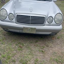 1999 Mercedes-Benz E-Class
