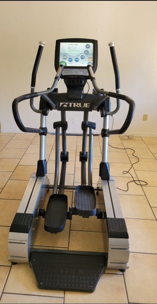 True Fitness Elliptical