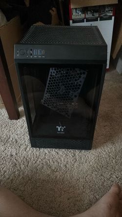ThermalTake Tower 100 (FOR PARTS ONLY)