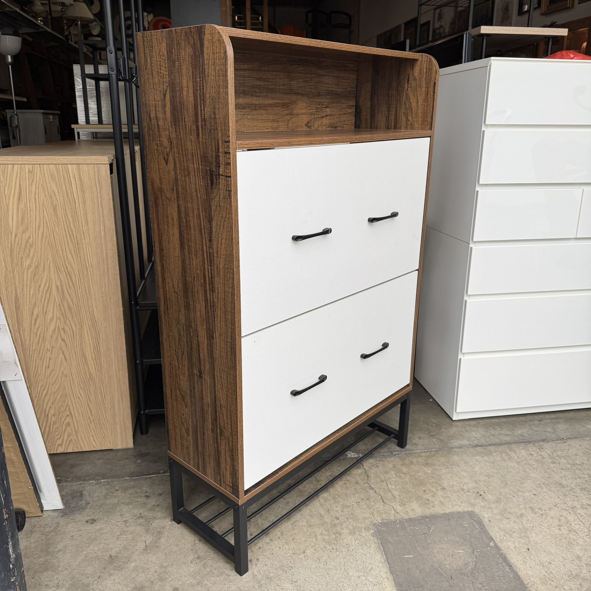 Shoe Cabinet with 2 Flip Drawers, Modern Tipping Bucket Shoe Storage Cabinet for Entryway