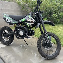 125cc Dirt bike 