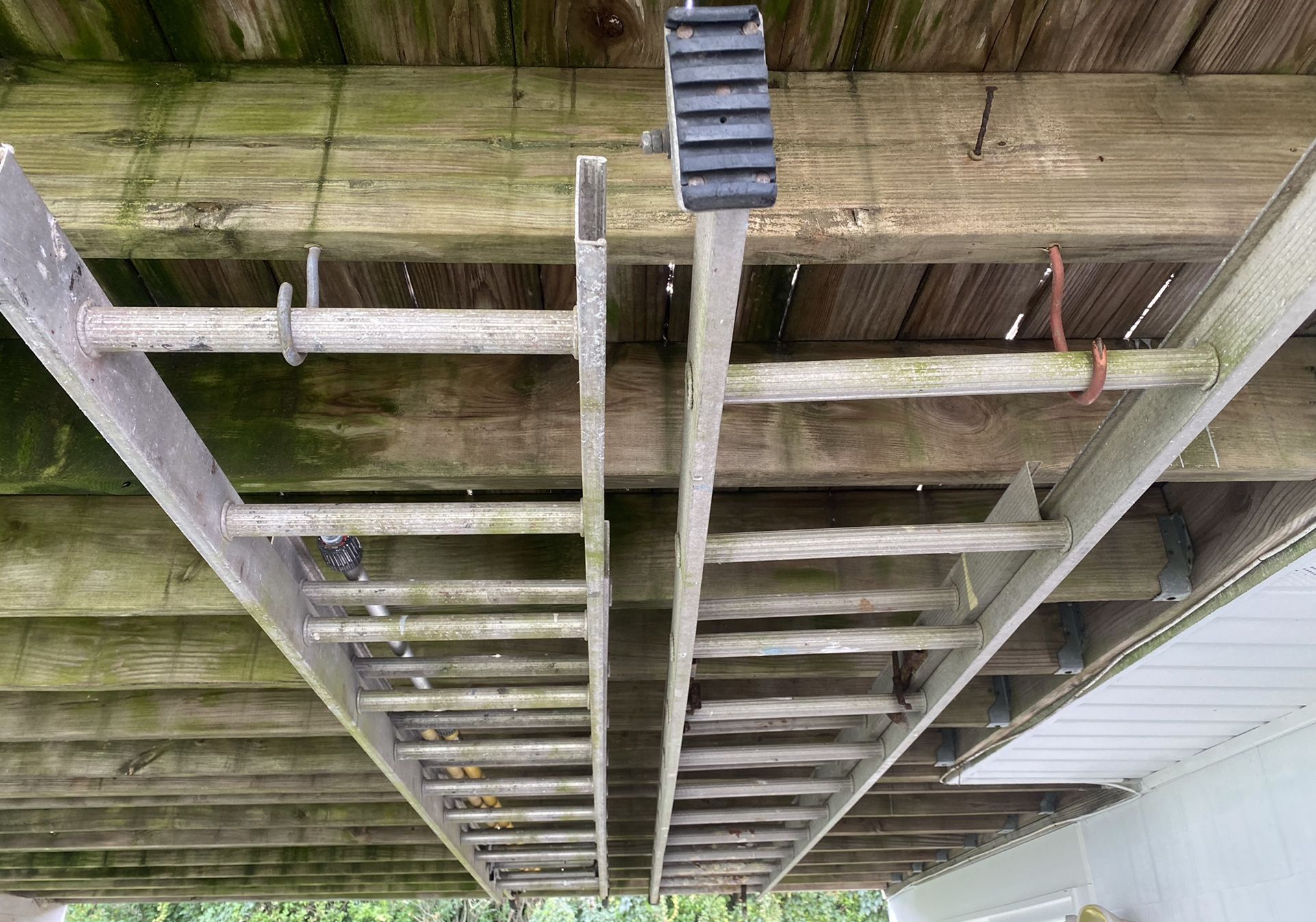 Extension ladders…25’+ price is for pair