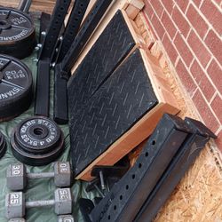 Rogue Olympic Weight Set w/ Stand - Bench