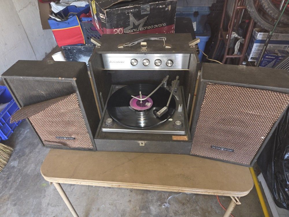 Portable record player