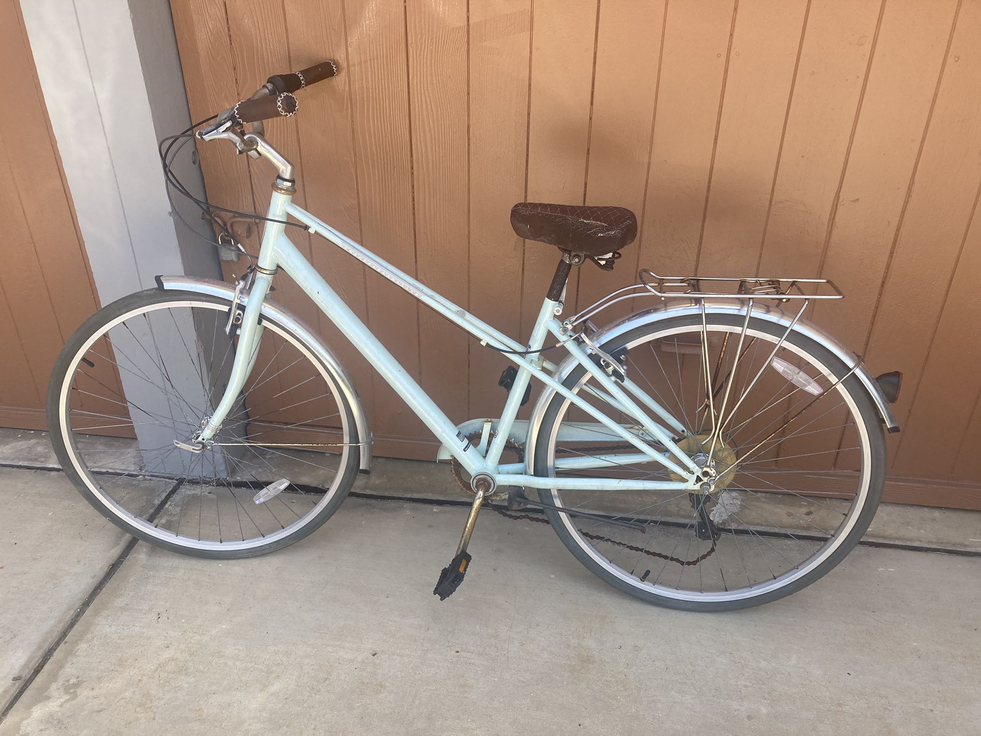 Schwinn Wayfarer Adult Hybrid Bike, Mens and Womens