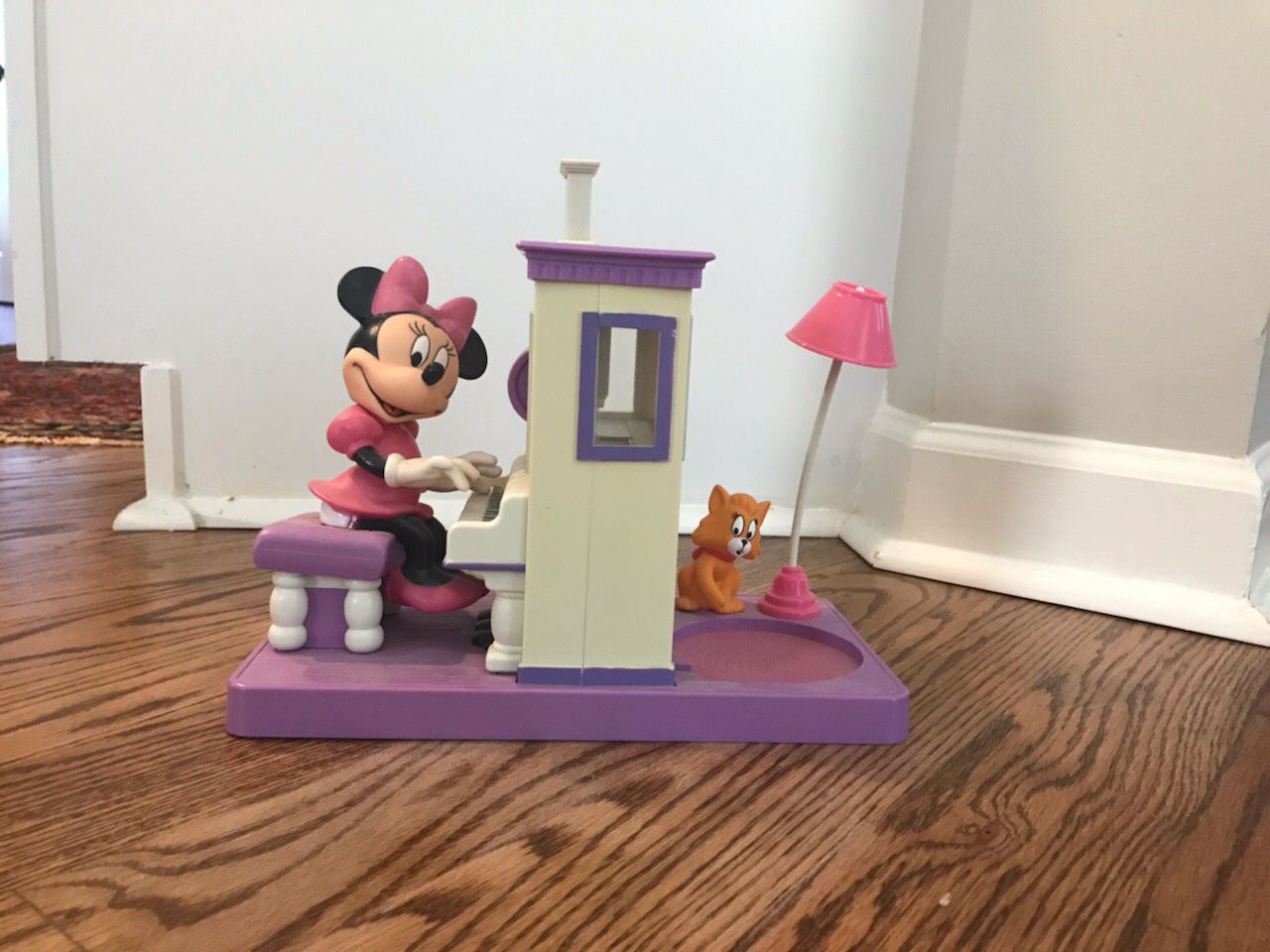 Minnie Mouse candy dispenser