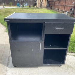 Rolling Desk/Workstation With rack Storage 