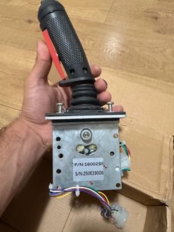 JLG(contact info removed)295 Joystick Controller Used for JLG Scissor Lifts1532/1932E2