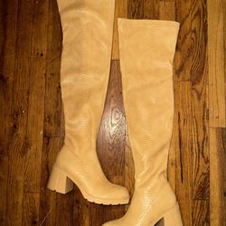 Azalea Wang  Faux Croc Women’s Thigh Boots Size 10