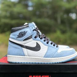 Retro 1 High OG ( University Blue)