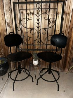 Set Of Decor Chairs