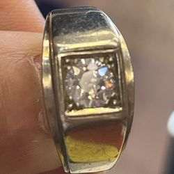 14k Diamonds Ring 0.85 Ct Good Quality Diamond 