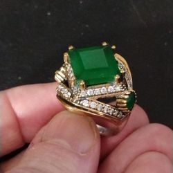Fancy Artisan Green Chrysophase Ring
