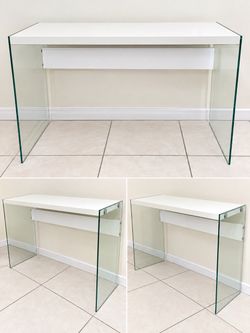 Cómoda, Mesa de Noche Moderna en Blanco, Consola de Vidrio– Juego de 3 Piezas