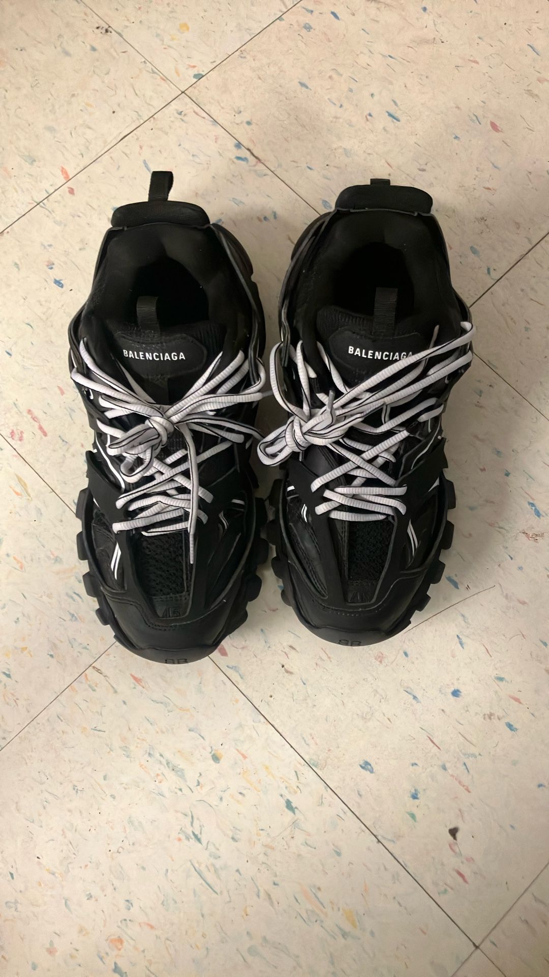 Balenciagas Black Track